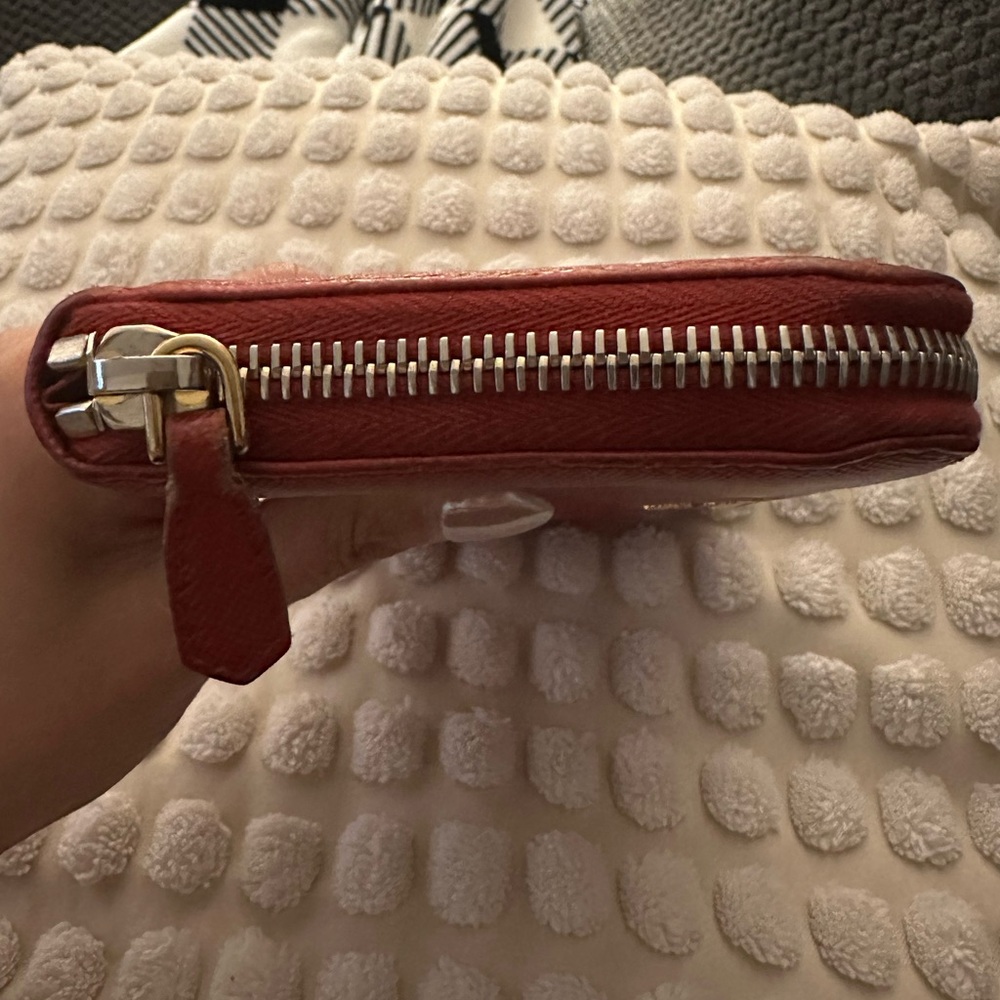 Prada Red Wallet in Saffiano Leather ❤️ - Picture 5 of 11